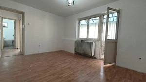 Apartament 2 camere, decomandat in Deva, zona Kogalniceanu - imagine 2