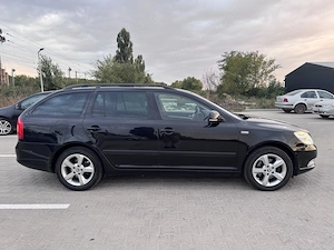 Skoda Octavia 1.8 TSI Business DSG - imagine 6