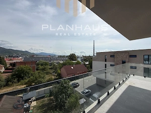 Apartament 3 camere ,Vasile Lucaciu,bloc nou etaj 3  - imagine 9