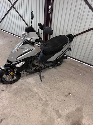 Vand scuter 49 cc  - imagine 2