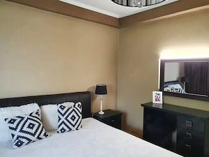 Oferim spre inchiriere aprtament cu trei camere in zona Cismigiu - imagine 5