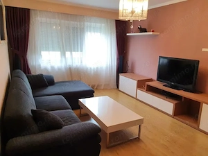 Oferim spre inchiriere aprtament cu trei camere in zona Cismigiu - imagine 2