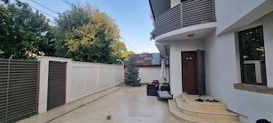 Vila ultracentral - imagine 3