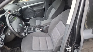 Skoda Octavia 1.9 Tdi an fab 2008  - imagine 6