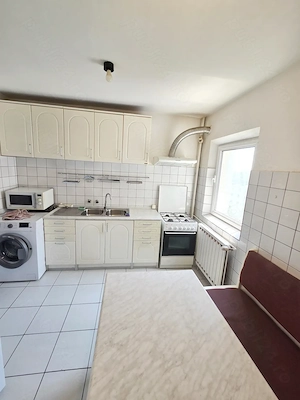 Vitan Mall, Foisorului, 3 camere, bloc reabilitat, decomandat etaj 6 din 8  - imagine 16
