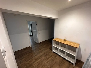 Apartament 3 camere decomandat, 94,1 mp cu balcoane, renovat integral   Central, Ploiești - imagine 9