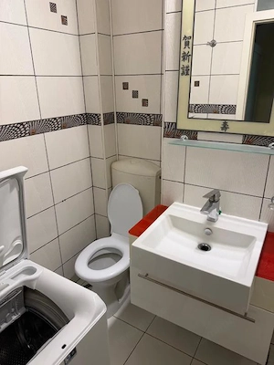83,9 mp | 3 camere complet decomandat | Etaj 1 | Renovat complet | Soarelui - imagine 18