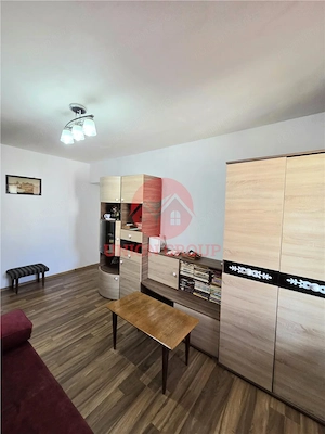 Apartament 3 Camere, Decomandat, Zona Km 4-5 - imagine 2