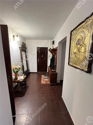 Apartament 3 camere decomandate 2 bai zona Vasile Aaron Sibiu - imagine 10