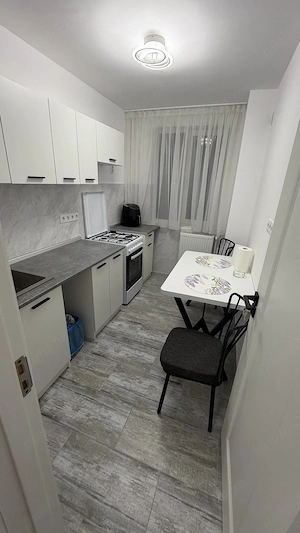 Direct proprietar | 2 camere renovat integral | 3 min metrou Constantin Brâncuși