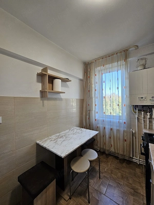 Închiriez apartament cu 2 camere - Aleea Herculane, vis-a-vis de Iulius Mall - imagine 9