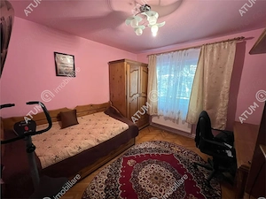 Apartament 3 camere decomandate 2 bai zona Vasile Aaron Sibiu - imagine 5