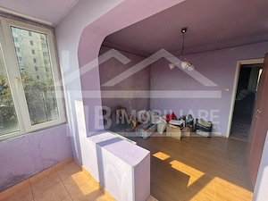 Apartament cu 3 camere, 66 mp, decomandat, Zona Fortuna - imagine 6
