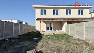 Duplex de vanzare 4 camere Kaufland - Mosnita Noua - imagine 2