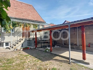 Casa si curte individuala 2 corpuri de casa separate 4 camere gradina  - imagine 13