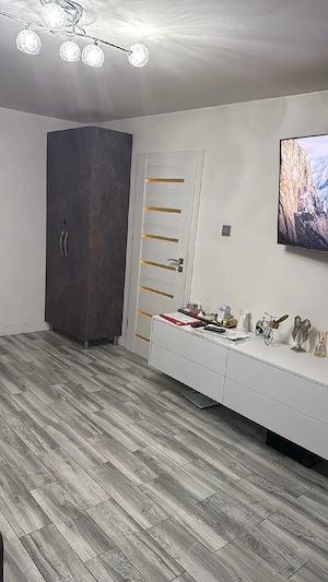 Apartament 2 camere Mobilat Utilat Aparatorii Patriei apropiere Metrou - imagine 7