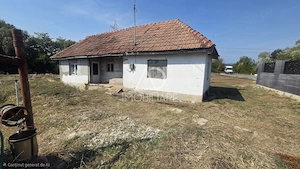 Casa si teren intravilan 1672 Mp la strada principala Pojogeni, Targu Carbunesti - imagine 6