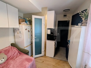 Garsonieră cochetă, mobilată nou, Decebal – etaj 1 - imagine 2