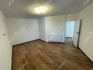 Apartament 2 camere decomandate balcon loc parcare zona Turnisor Sibiu