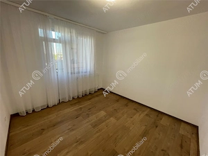 Apartament 2 camere decomandate balcon loc parcare zona Turnisor Sibiu - imagine 4