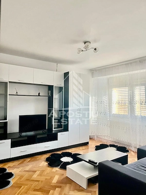 Apartament 2 camere, 60 mp utili, zona Polivalenta