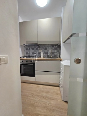2 camere decomandat, modern| Parcare | 5 min metrou Apărătorii Patriei - imagine 6