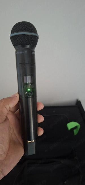 vand tascam voce si microfon