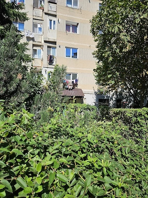 închiriez apart cu 1 camera VS zona garii