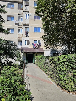 închiriez apart cu 1 camera VS zona garii - imagine 2