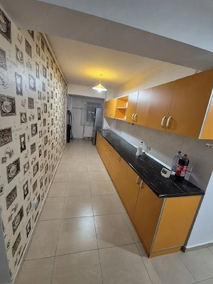 Apartament 2 camere de inchiriat Centru Ghimbav Mare si spatios 82mp - imagine 4