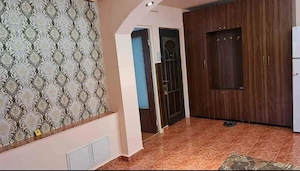 Închiriez apartament 2 camere - imagine 2