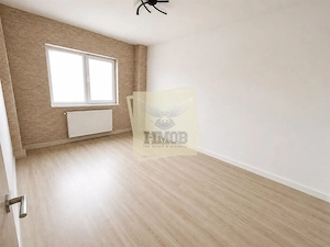 Apartament renovat cu 3 camere 2 bai si balcon pe Bd. Mihai Viteazu - imagine 2