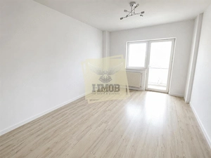 Apartament renovat cu 3 camere 2 bai si balcon pe Bd. Mihai Viteazu - imagine 4