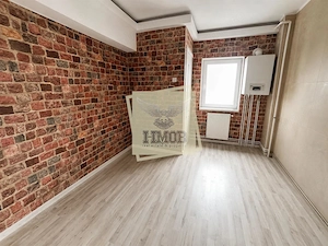 Apartament renovat cu 3 camere 2 bai si balcon pe Bd. Mihai Viteazu - imagine 3