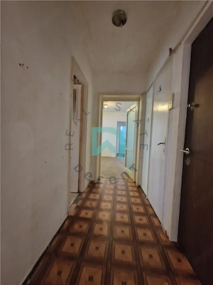 Apartament 3 camere, Tractorul - imagine 7
