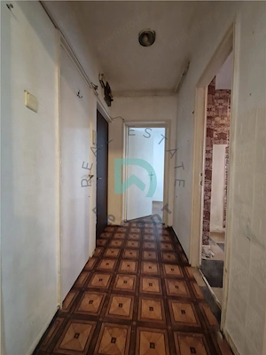 Apartament 3 camere, Tractorul - imagine 12