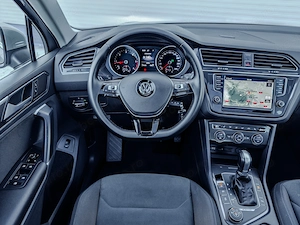 Volkswagen Tiguan  - 2.0TDI 190CP 4x4 DSG - LED - Panoramic - ACC - Front & Lane assist - imagine 6