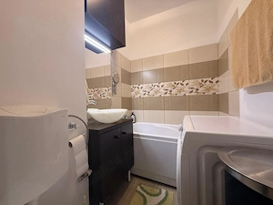 Garsonieră spațioasă Titan   complet mobilată și utilată   balcon   PET FRIENDLY  - imagine 4