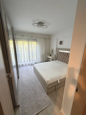 Proprietar inchiriez ap 2 camere + loc parcare garaj Dna Ghica, strada Cremenita nr 21 - imagine 3
