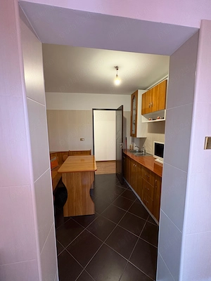 Închiriere apartament 2 camere decomandate Codlea  - imagine 10
