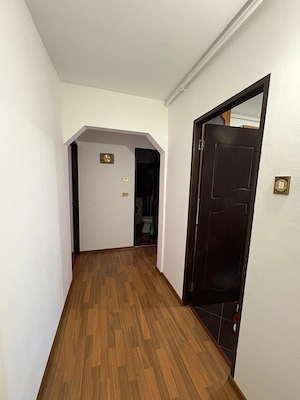 Închiriere apartament 2 camere decomandate Codlea  - imagine 5