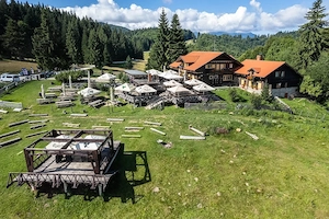 Angajam camerista personal curățenie locație in natura oferim cazare si salariu atractiv