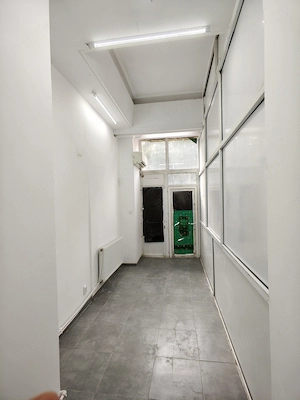 Proprietar inchiriez spatiu comercial Gara de Nord - imagine 3