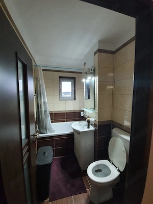 Inchiriez apartament 2 camere + living - imagine 3