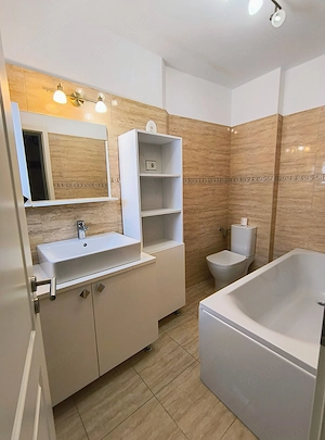 Ion Mihalache- Hotel Samaa- centrala proprie!