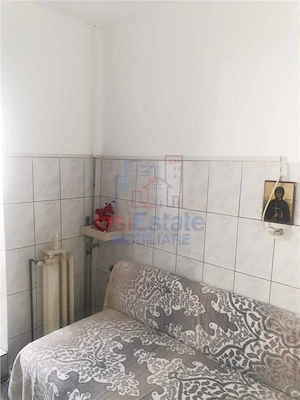 Apartament 3 camere decomandat, 60 mp, Galata - etaj 3, centrala proprie - imagine 4