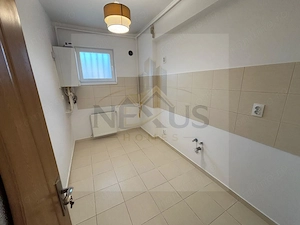 Apartament 2 camere - Loc de parcare inclus - Drumul Fermei-demisol - imagine 12