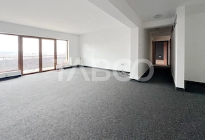 Apartament 4 camere de vanzare panorama Andrei Muresan  - imagine 3