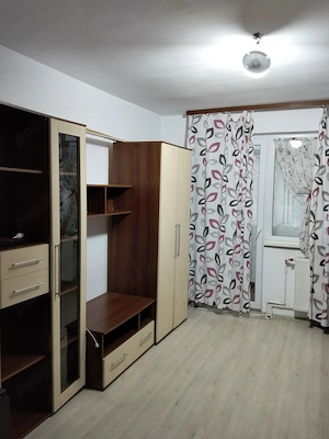 De închiririat apartament cu 2camere