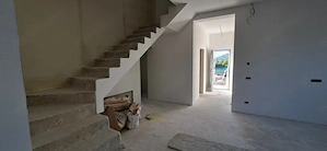 Duplex cu pozitie centrala in Dumbravita - imagine 2